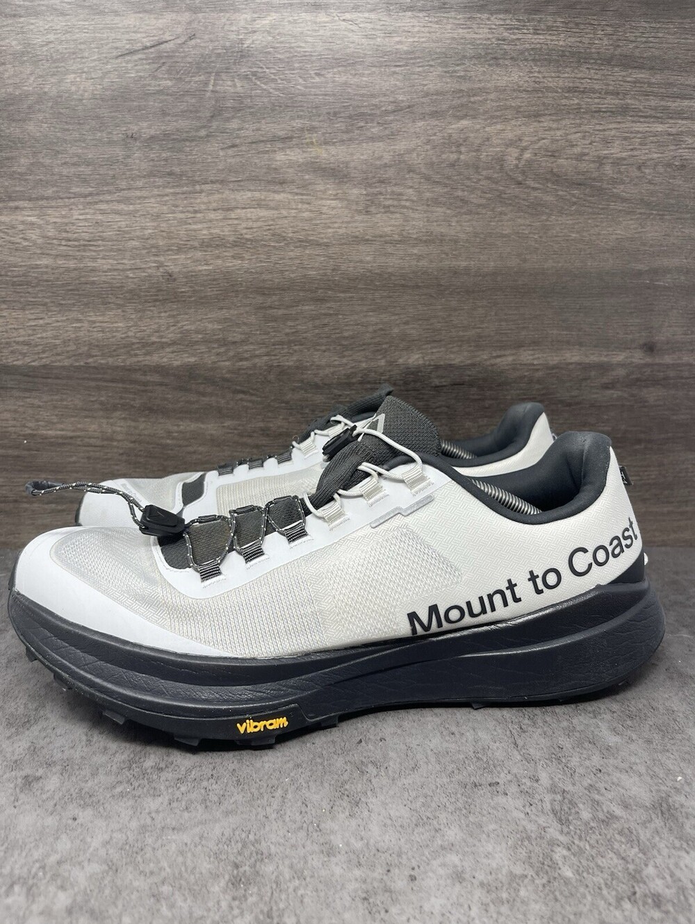 Mount to Coast T1 Mens Size 12 White Black Vibram Trail Running Hiking Shoes Lot